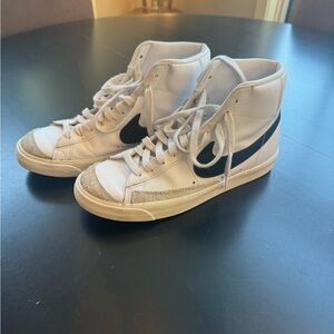 Nike Blazer 77’ mid
